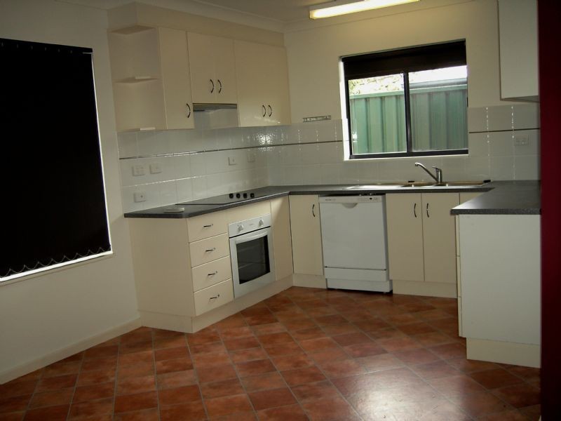 3/4 Miles Lane, Leongatha VIC 3953