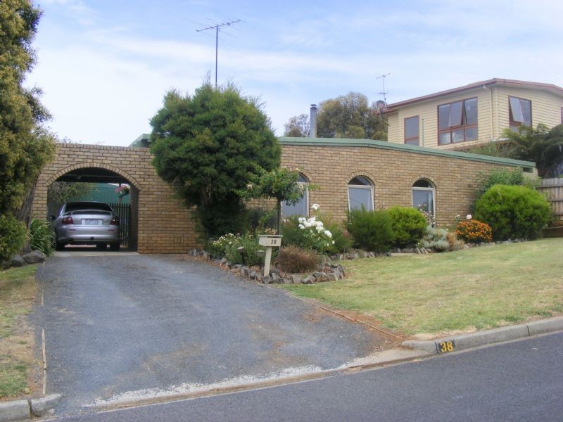 38 Shingler, Leongatha VIC 3953