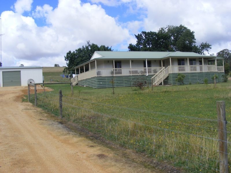 16 Berry Creek Road, Berrys Creek VIC 3953