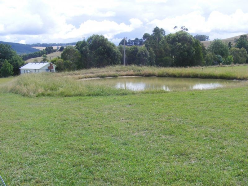 16 Berry Creek Road, Berrys Creek VIC 3953