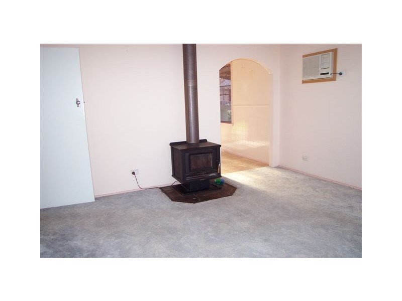 16 Byrne St, Leongatha VIC 3953