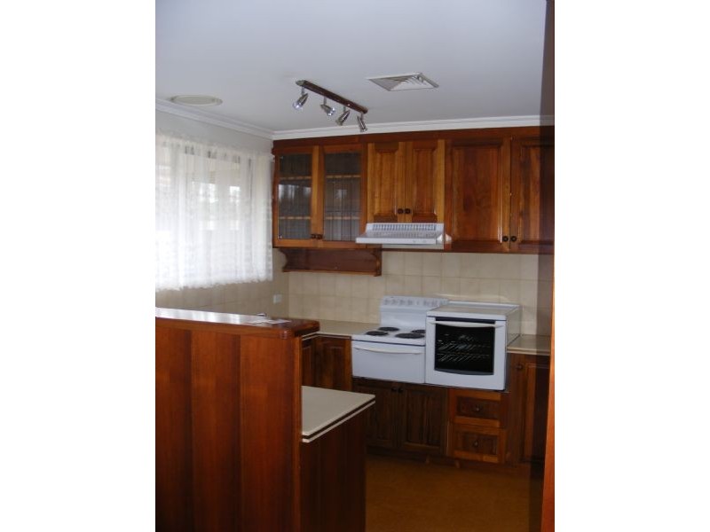 11 Trease Street, Leongatha VIC 3953