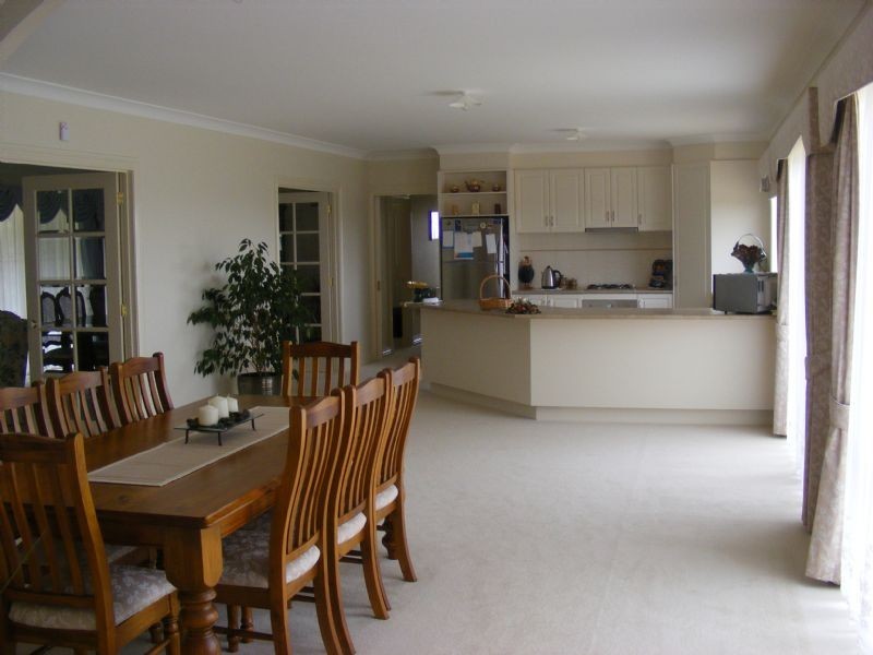 233 Holmes Road, Berrys Creek VIC 3953