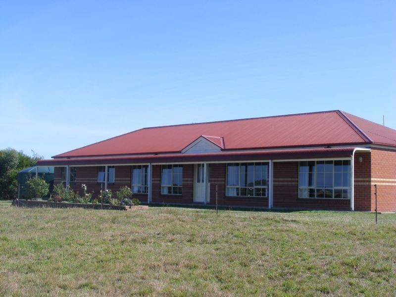 135 Gravel Pit Road, Inverloch VIC 3996