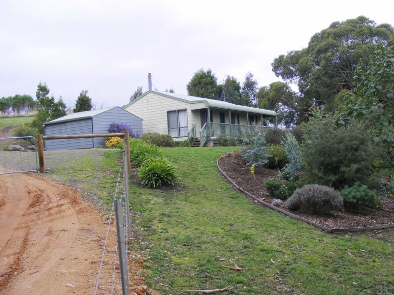 1936 Yarragon-Leongatha Road, Hallston VIC 3953