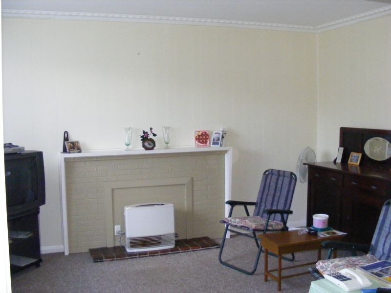 16 Blackmore Avenue, Leongatha VIC 3953