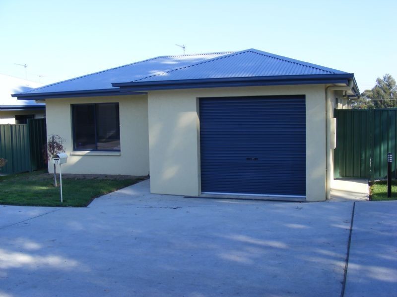 13/4 MILES LANE, Leongatha VIC 3953