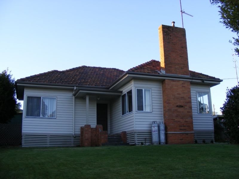 28 Young Street, Leongatha VIC 3953