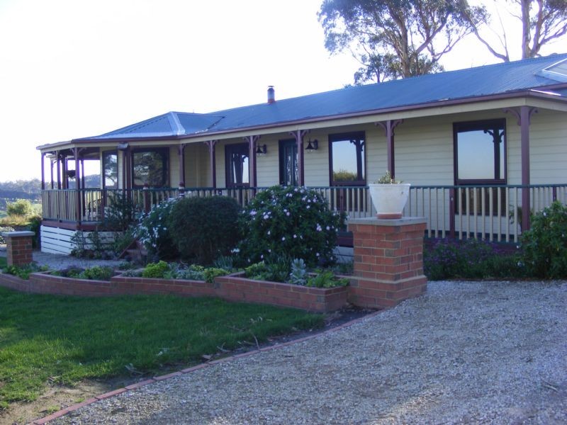 1445 Meeniyan-Mirboo North Road, Dumbalk VIC 3956
