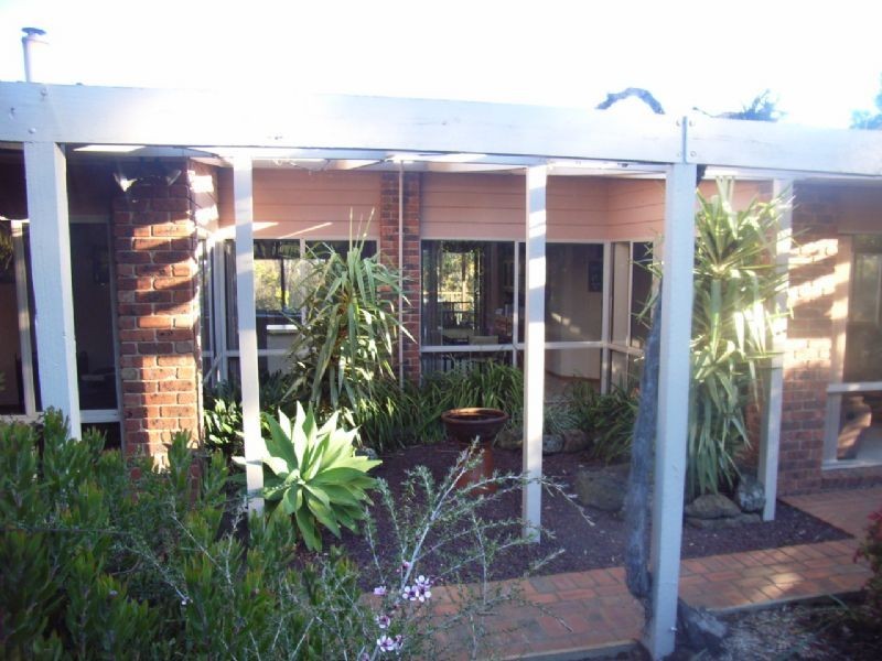 26 Higg Street, Leongatha VIC 3953