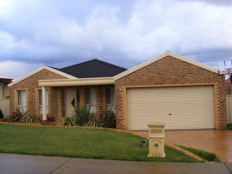 9 Park Drive, Leongatha VIC 3953