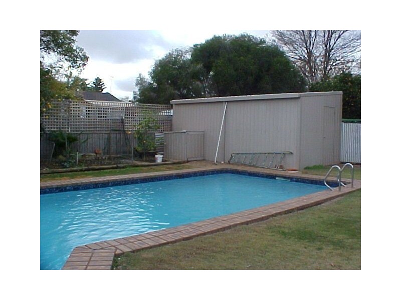 16 Euneva Drive, Mildura VIC 3500
