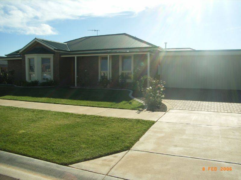 21 Marziano Drive, Mildura VIC 3500
