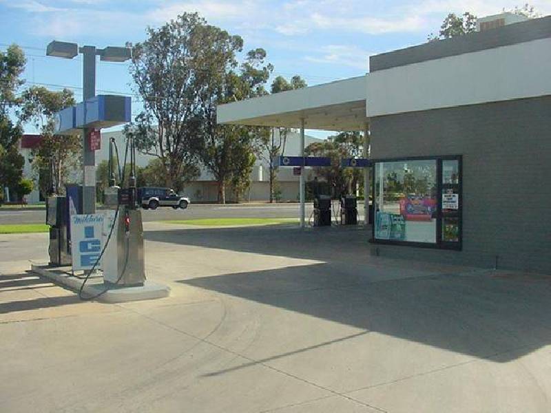 414-416 Eleventh Street & Riverside Avenue, Mildura VIC 3500