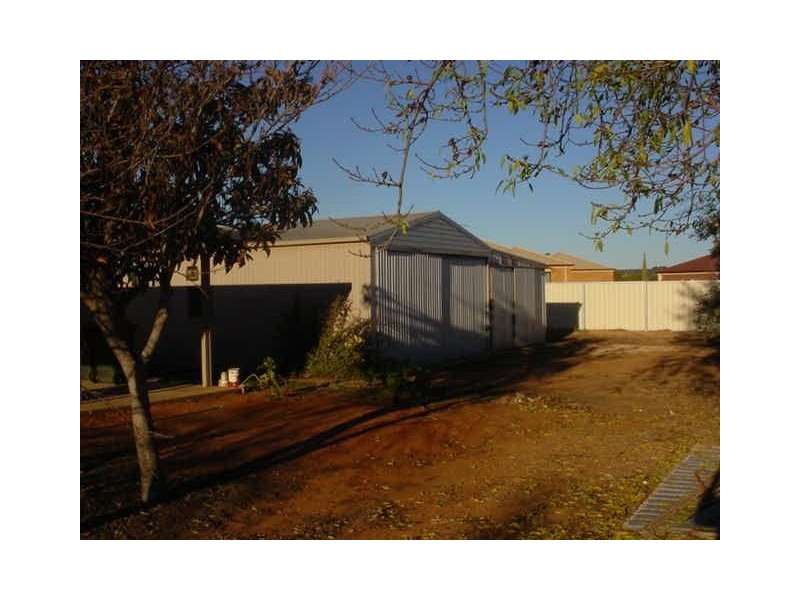 488 Walnut Avenue, Mildura VIC 3500