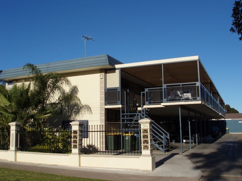 Units 1 & 4 /364 Deakin Avenue, Mildura VIC 3500