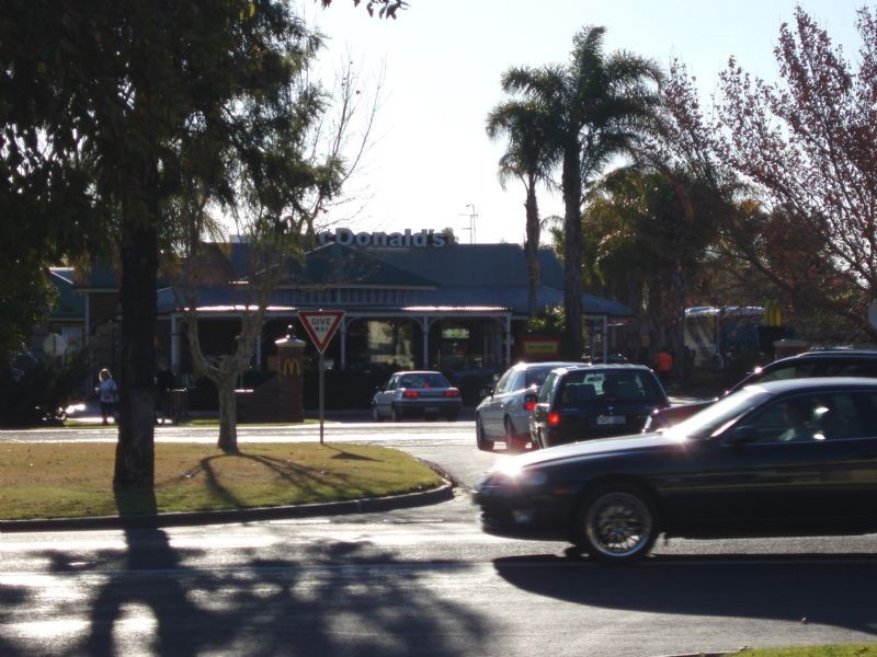 Units 1 & 4 /364 Deakin Avenue, Mildura VIC 3500