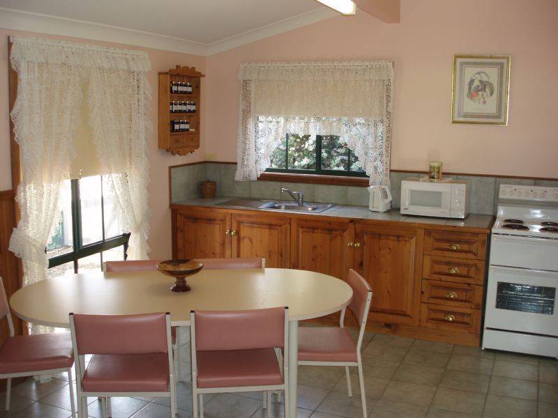 1/210 Adams Street, Wentworth NSW 2648