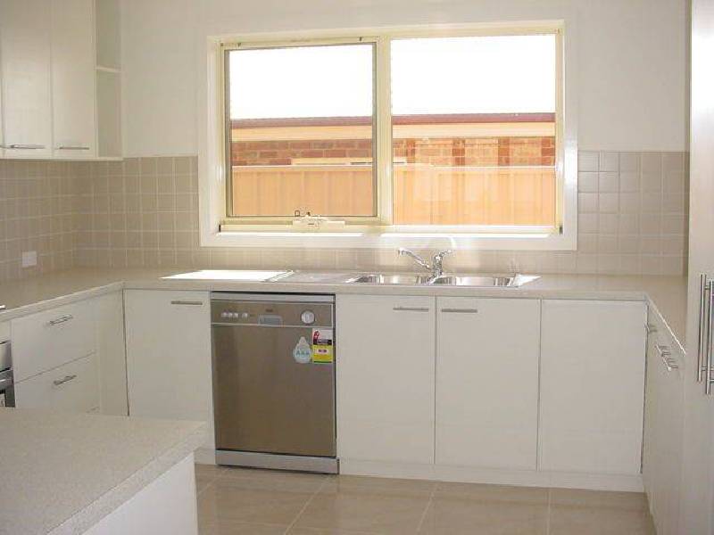 6 Robert Court, Gol Gol NSW 2738