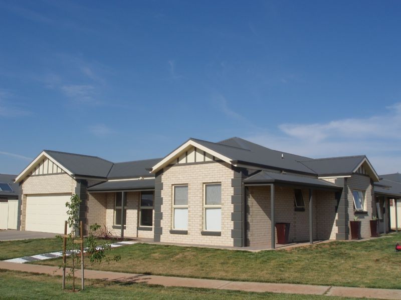 2 Ontario Park Drive, Mildura VIC 3500