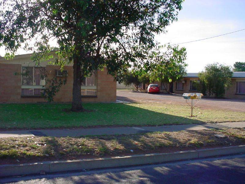 20-21 Neilpo Street, Dareton NSW 2717