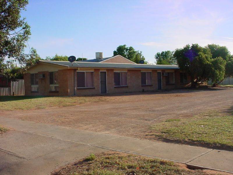 20-21 Neilpo Street, Dareton NSW 2717