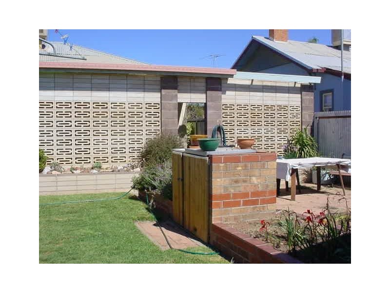 35 Cherry Avenue, Mildura VIC 3500