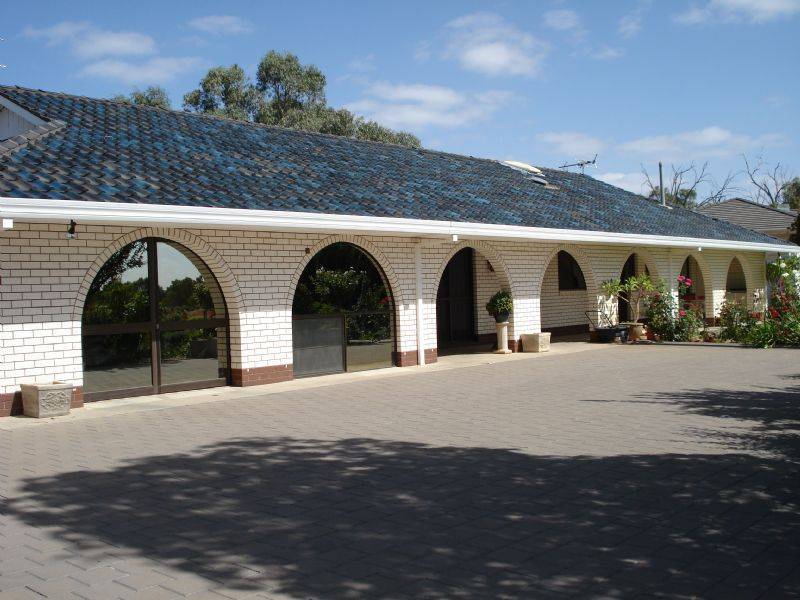 61 Carramar Drive, Gol Gol NSW 2738