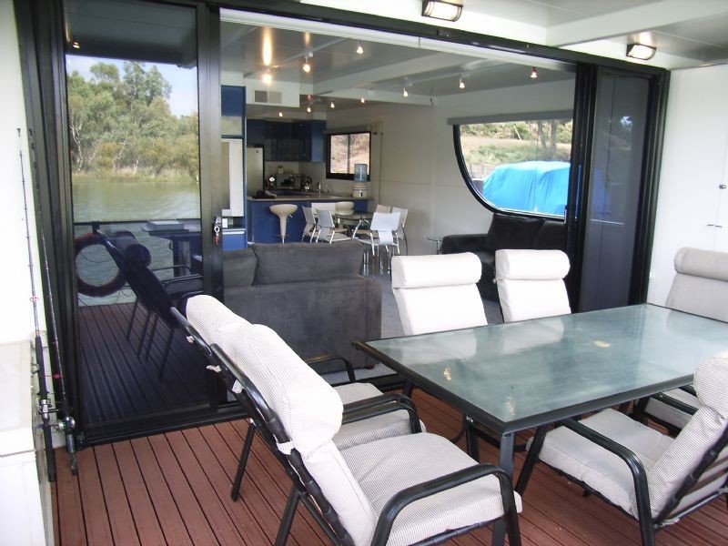0 Houseboat, Buronga NSW 2739