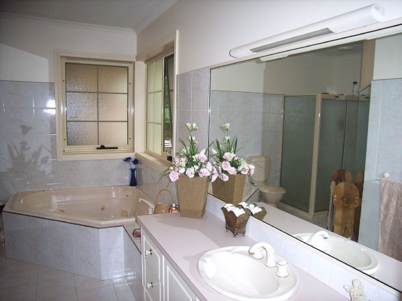 121 Flora Avenue, Mildura VIC 3500