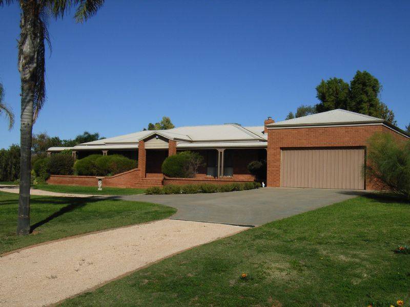 3 Lakeside Drive, Cabarita VIC 3505