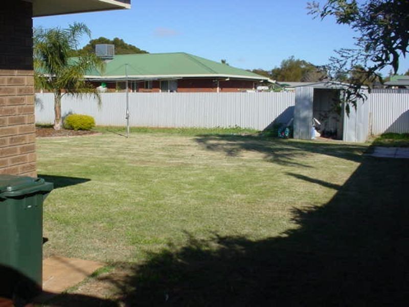 6 Belleview Drive, Irymple VIC 3498
