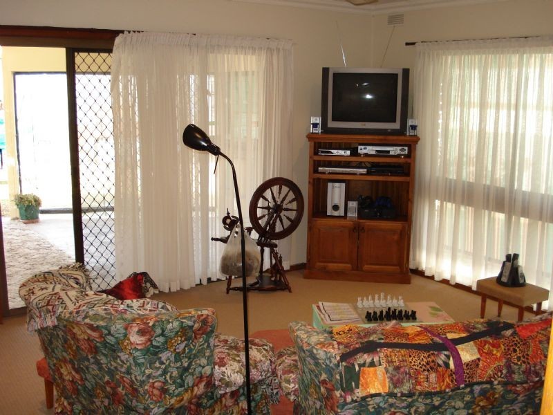 1542 Deakin Avenue, Mildura VIC 3500