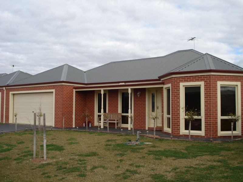 21 Francesca Drive, Irymple VIC 3498