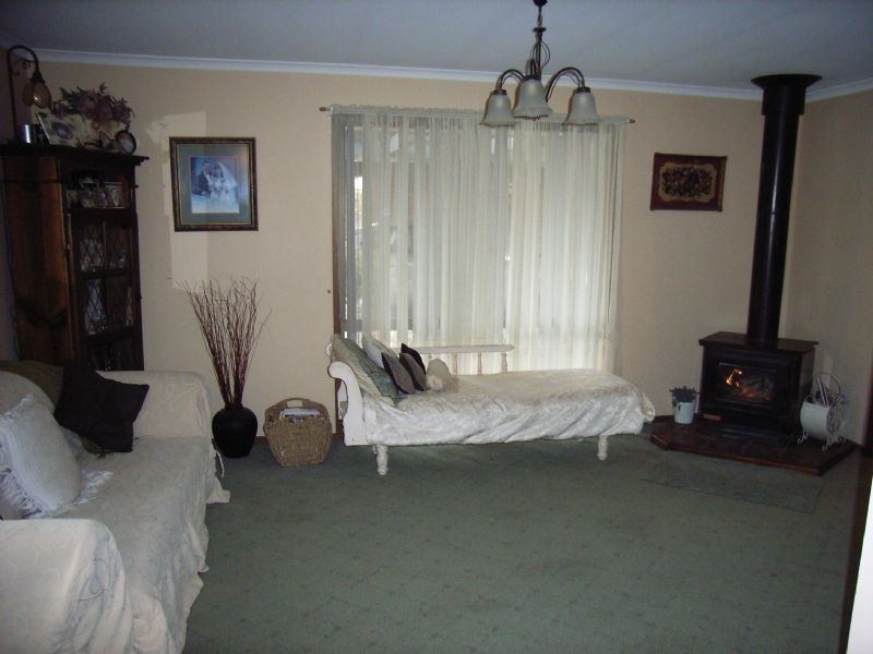 9 Etherington Drive, Mildura VIC 3500