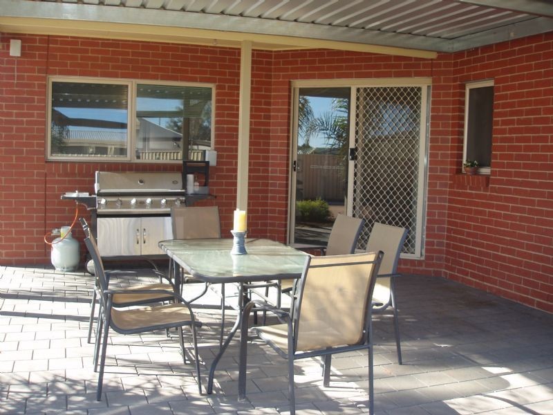 12 Drings Way, Gol Gol NSW 2738