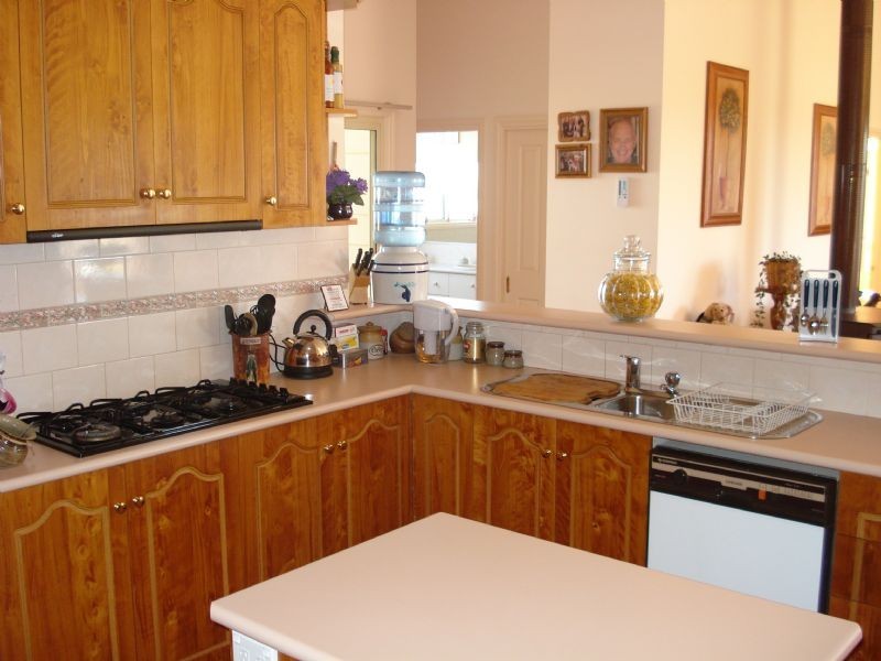 96 Sixth Street, Birdwoodton VIC 3505