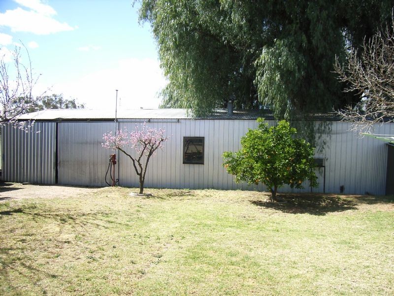 216 Bromley Road, Robinvale VIC 3549