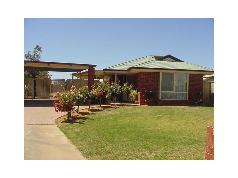 6 Macquarie Court, Mildura VIC 3500