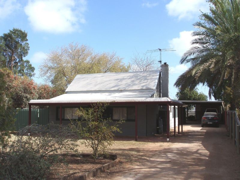 Block 28F  Cowra Avenue (btwn 11th & 14th St), Mildura VIC 3500