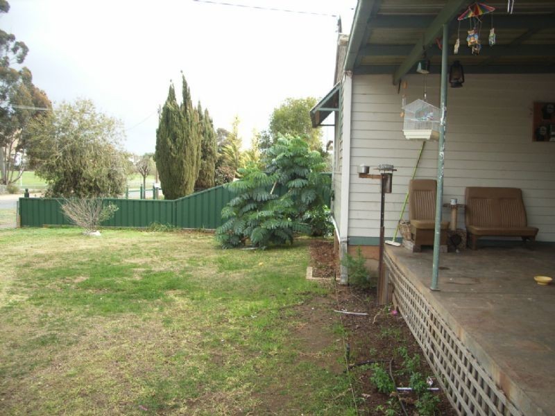 20 Fuller Street, Ouyen VIC 3490