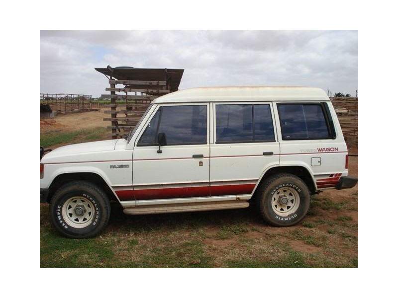 0 Clearing Auction, 96 Sixth Street, Birdwoodton VIC 3505