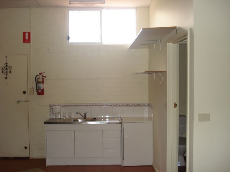 94 Langtree Avenue, Mildura VIC 3500