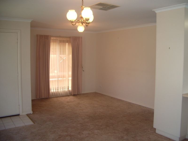 9 Curran Close, Mildura VIC 3500