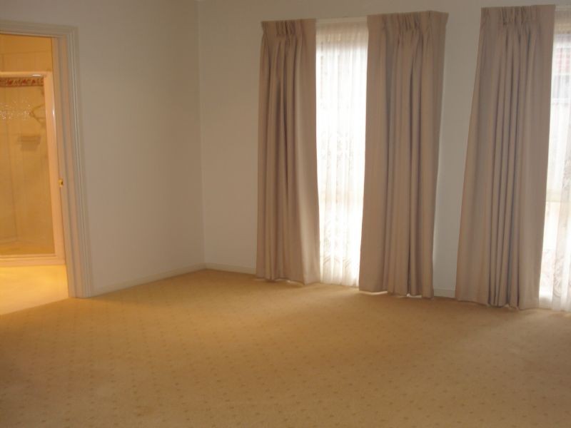 10 Lavender Court, Mildura VIC 3500