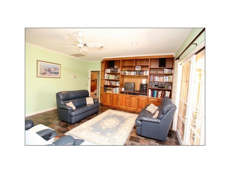 9-10 Smith Close, Mildura VIC 3500