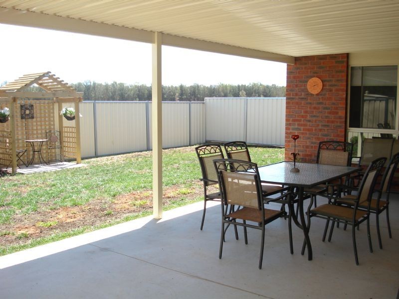 15 Suffolk Drive, Mildura VIC 3500