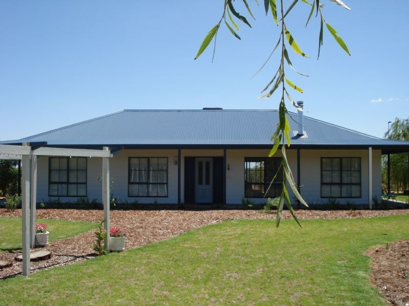 Lot 2  Sturt Highway, Mildura VIC 3500