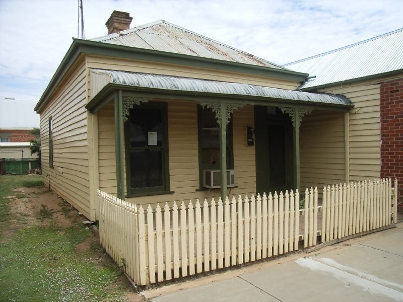 69-71 Lascelles Street, Hopetoun VIC 3396