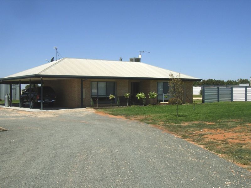 588 Karadoc Avenue, Irymple VIC 3498